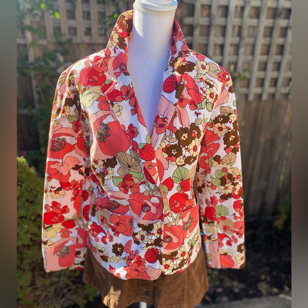 Joanna Stretchy Vintage Jacket in 70’s vibe floral print padded shoulders EUC